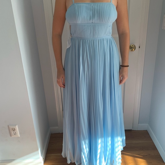 Fame and Partners Pleated Side Cutout Dress - prom/eventSize 10- NEVER WORN - Picture 5 of 10